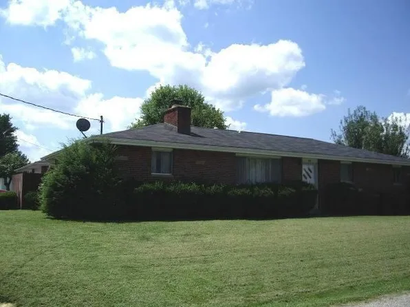 702 Summit St, Spencer, WV 25276