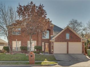 1210 Hardisty Dr, Arlington, TX 76001