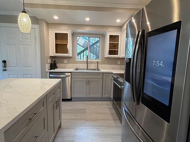 3416 Hathaway Ave #116 — Photo 3