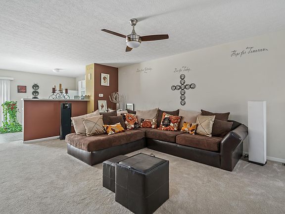 4th image of 5999 Eden Valley Dr