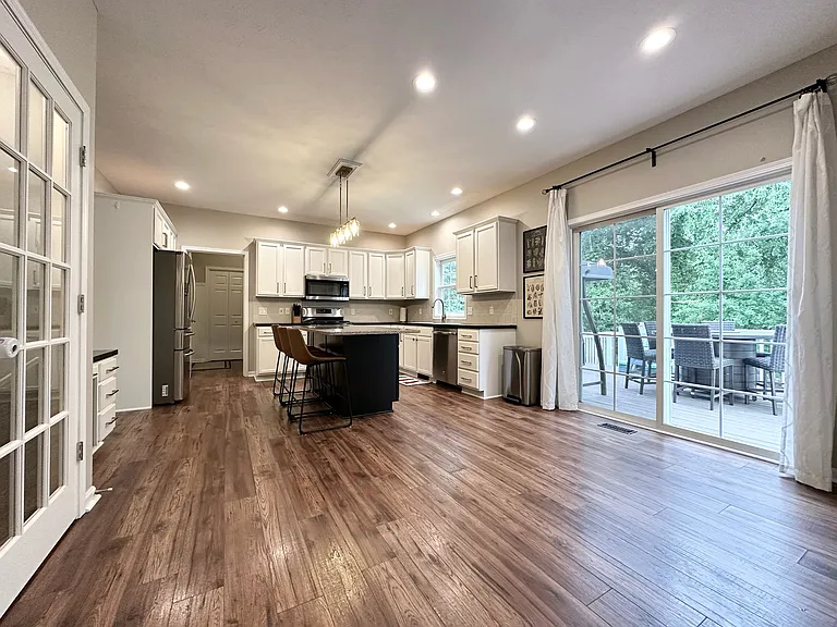 234 Grayfield Ct SE — Photo 15