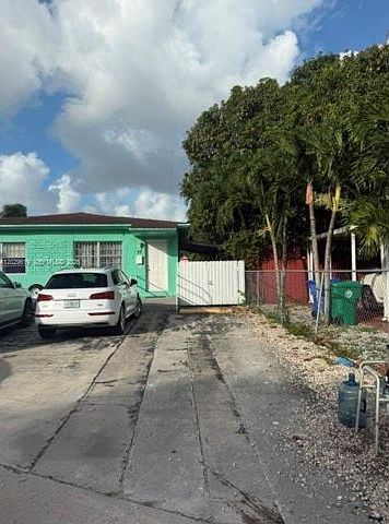1st image of 75 SW 72nd Ave