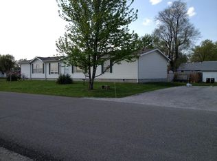 403 Vickery St, Elwood, KS 66024