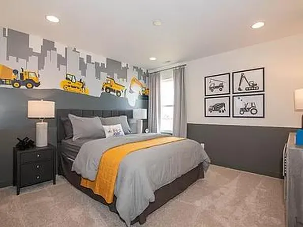 5107 Triple Crown Way, Indianapolis, IN 46237