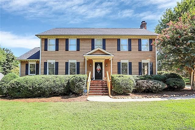 1st image of 5006 Kentwood Dr