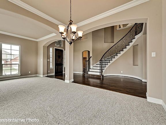 3rd image of 2812 River Bend Pl