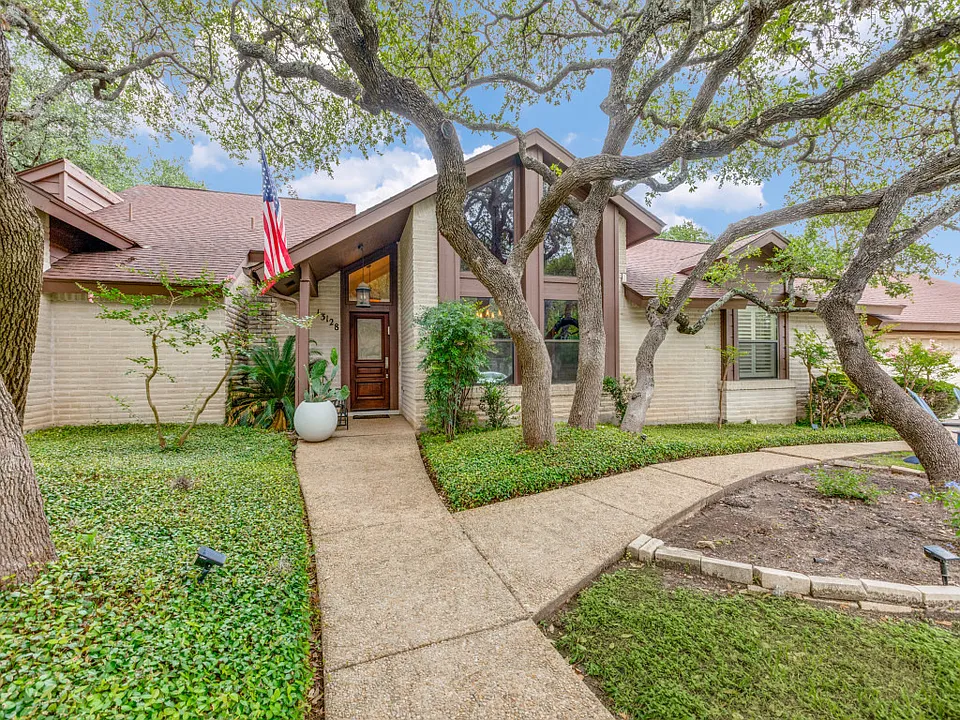 13128 Hunters Ledge