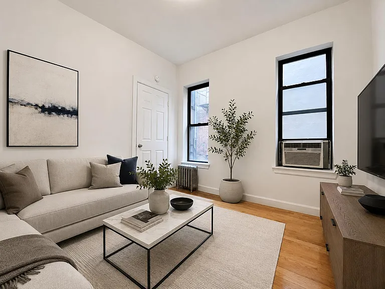 1270 1st Ave #5C — Photo 1