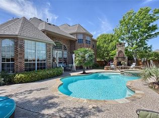 8012 Oakcrest Dr, McKinney, TX 75072