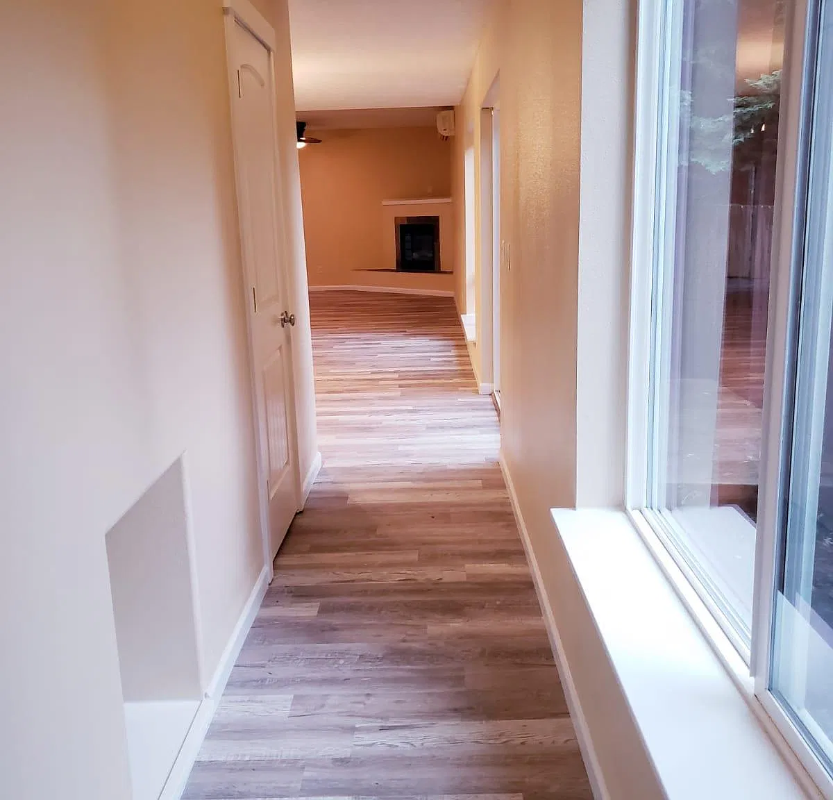 4 bed, 2.5 bath, 2059 sqft, $3,145 — Photo 3