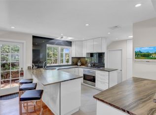 70 E Euclid St, Valley Stream, NY 11580