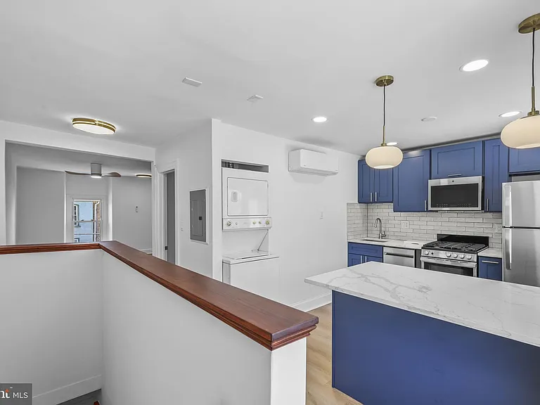 3871 Terrace St #3 — Photo 2