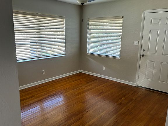 2nd image of 504 N Beverly Ave