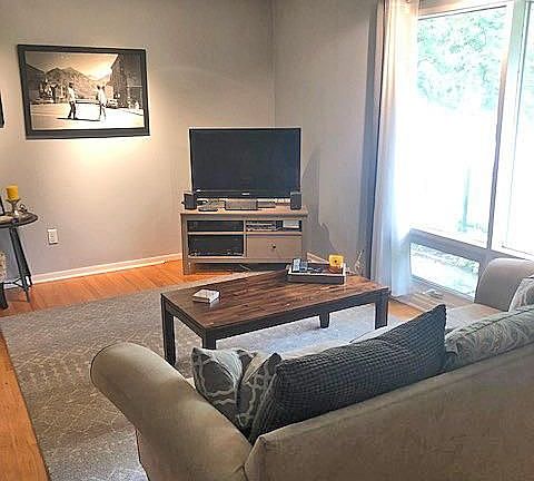 2nd image of 2312 N Circle Dr