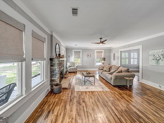 4th image of 505 Engram St