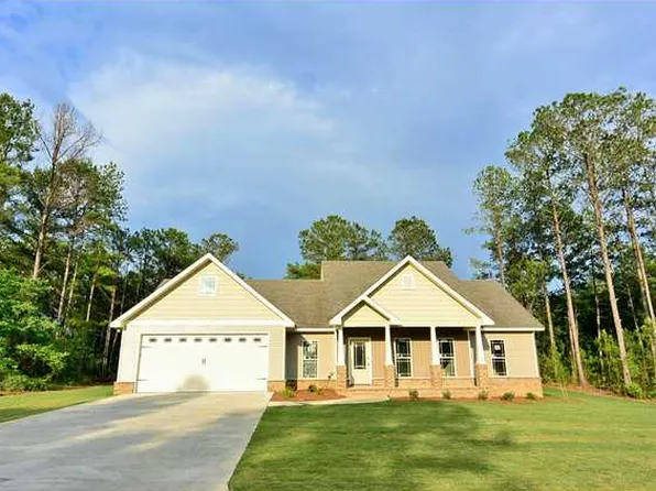 97 Mulder Cove Trl, Wetumpka, AL 36093