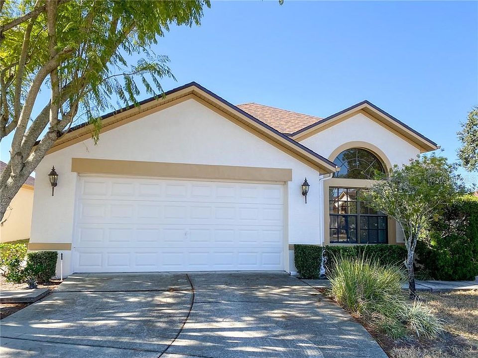 1st image of 13833 Leroux Dr