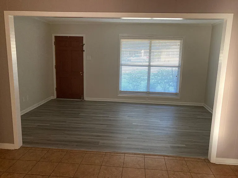 205 Foreman Dr — Photo 6