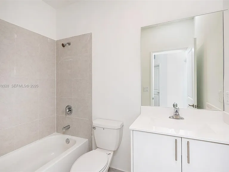 2642 SE 10th St — Photo 20