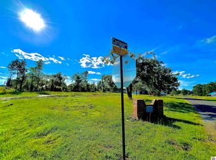 1 Carriage Ln, Benton, KY 42025