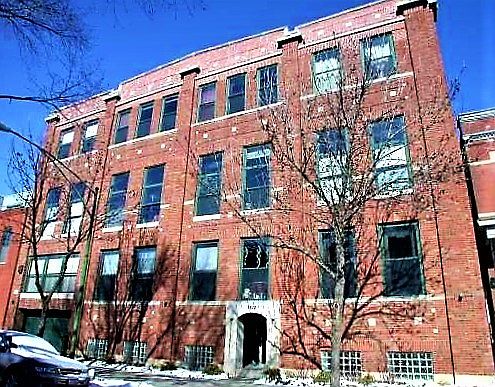 1st image of 1124 W Newport Ave #2C
