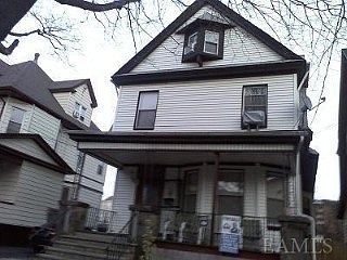 1st image of 322 Hawthorne Ave