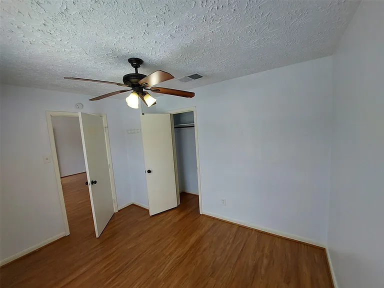 3807 Quiet Place Dr — Photo 26