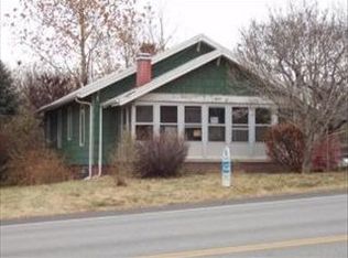 1607 Mason Rd, Saint Joseph, MO 64504