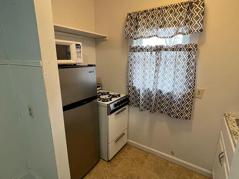431 Gratiot Ave #1 — Photo 11