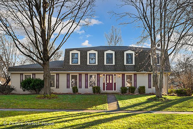 1st image of 1110 Knoll Dr