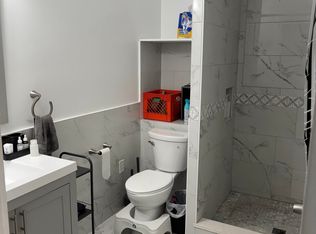 221 Dunseith St, Pittsburgh, PA 15213