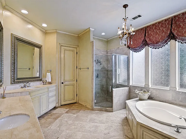 5528 Ash Creek Ln — Photo 12
