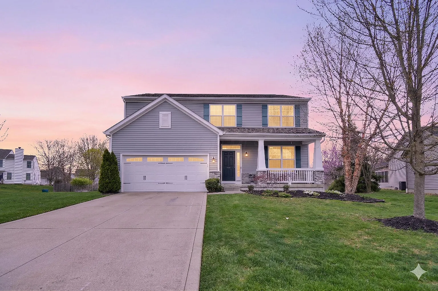 8891 Patterson Loop photo 1