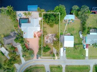 12307 Davis Blvd, Fort Myers, FL 33905