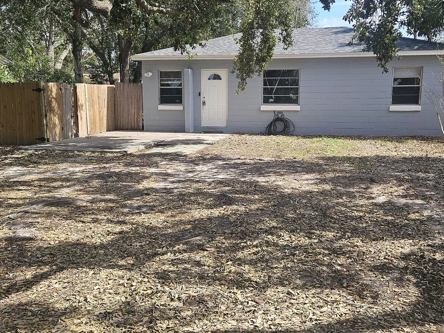 4320 S West Shore Blvd — Photo 1