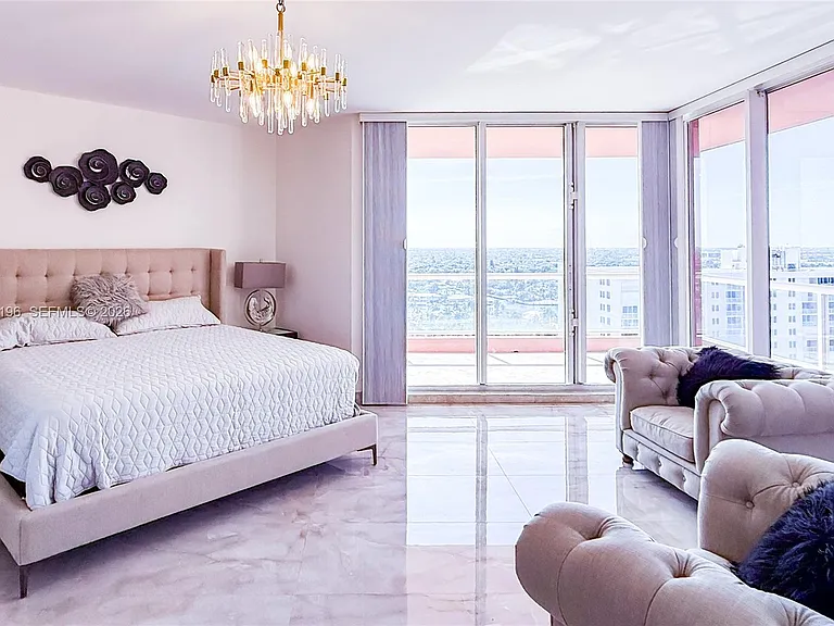 2100 N Ocean Blvd #19-B — Photo 9