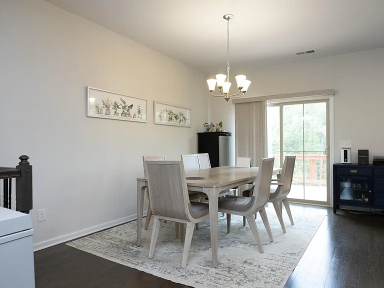 1021 Brownsmith Dr — Photo 7