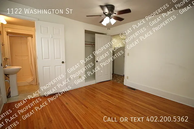 1122 Washington St — Photo 13