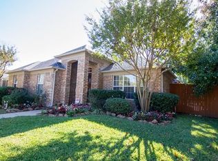 204 Meredith Ct, Irving, TX 75063
