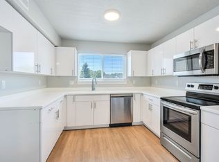 572 S 100 W Unit 210, Springville, UT 84663