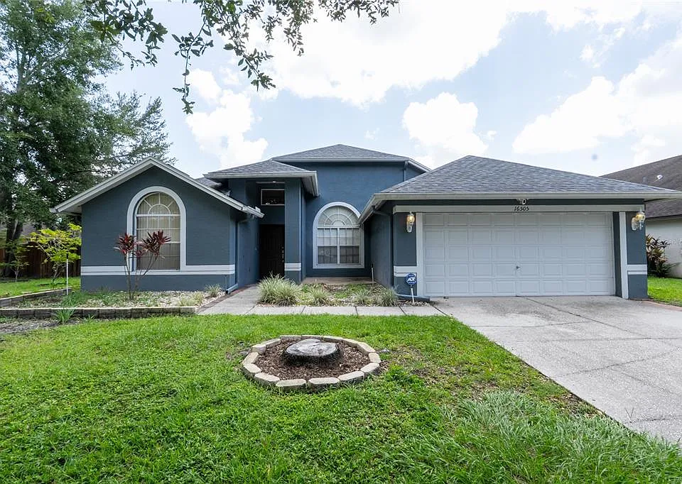 16505 Lake Heather Dr