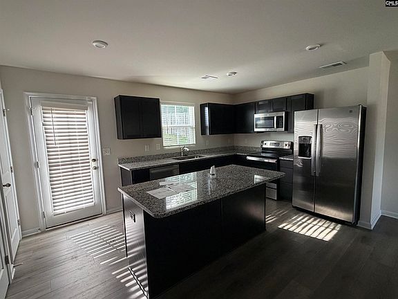 4th image of 3000 Blue Brook Ln