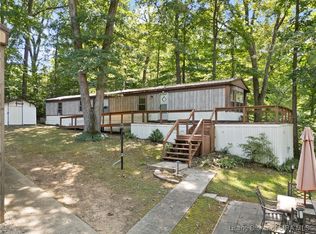 2304 N Sleepy Hollow Ln, Eckerty, IN 47116