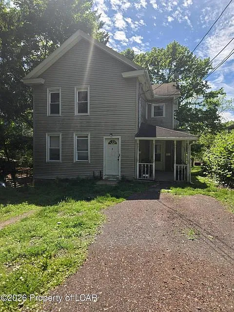 2 bed, 1000 sqft, $1,000 — Photo 1