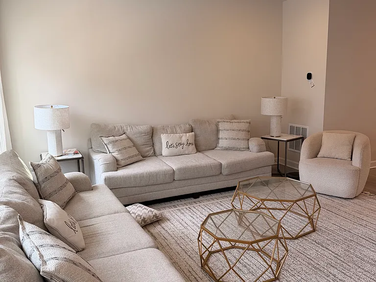 10104 Bluegill St — Photo 2