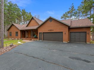 1386 Sawgrass Dr, Nekoosa, WI 54457