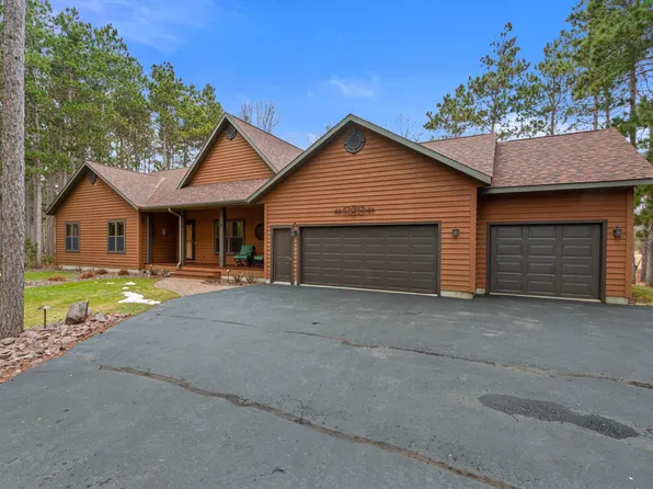 1386 Sawgrass Dr, Nekoosa, WI 54457