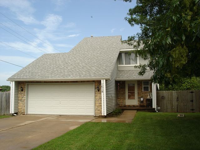 1st image of 1618 N Timberline Dr