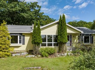 8 Oak Hill Rd, Orland, ME 04472