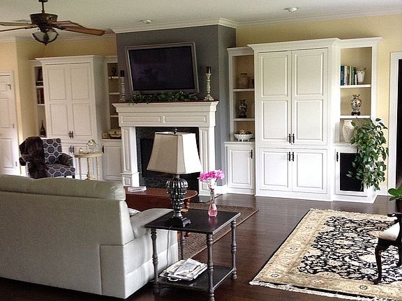 3rd image of 4893 Pinevalley Way